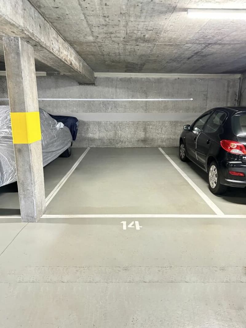 Tiefgaragenplätze in der Überbauung Hinzihöfli in Grenchen zu vermieten - kameraüberwacht (3)