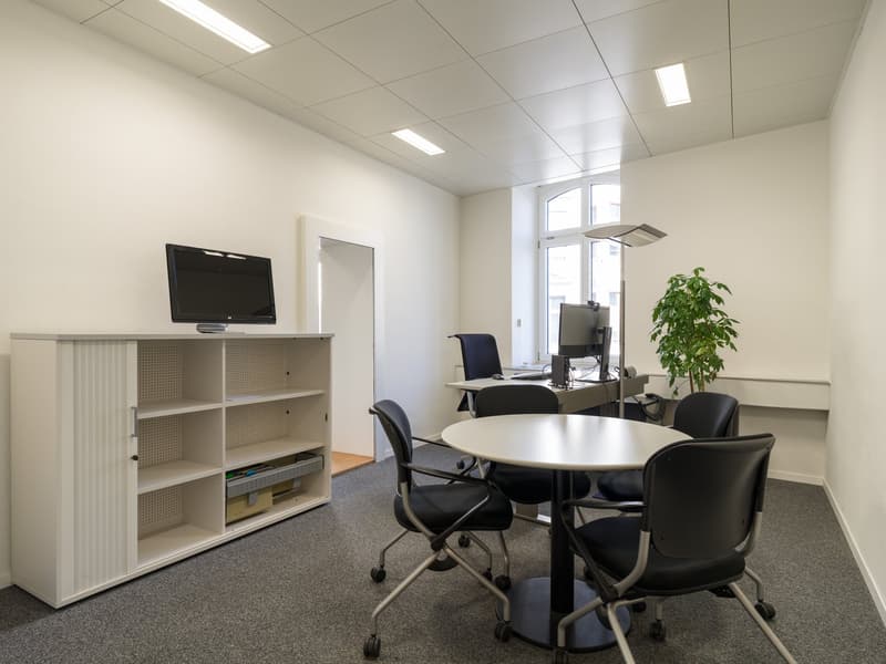 Ihr neuer Büro-Standort am Löwenplatz in Zürich zu vermieten (3)