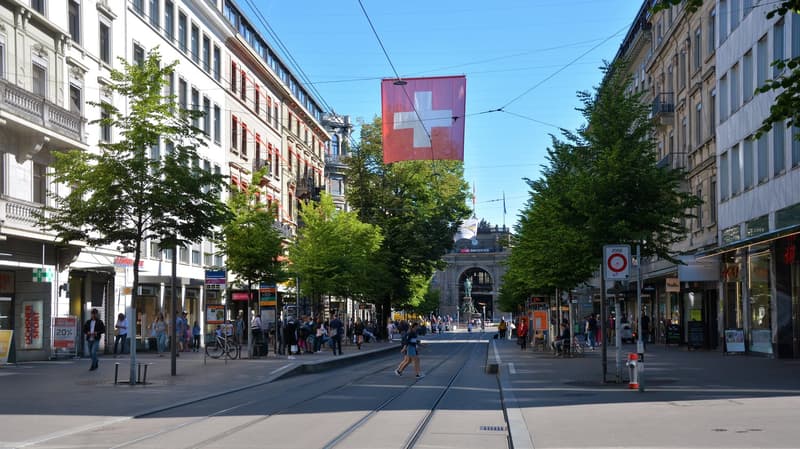 Ladenfläche an bester Lage der Bahnhofstrasse / Retail Space at Bahnhofstrasse in Zurich (1)
