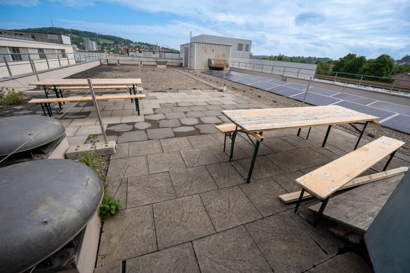 Grosszügiges Büro im EG in kreativer Fabrikhalle (15)