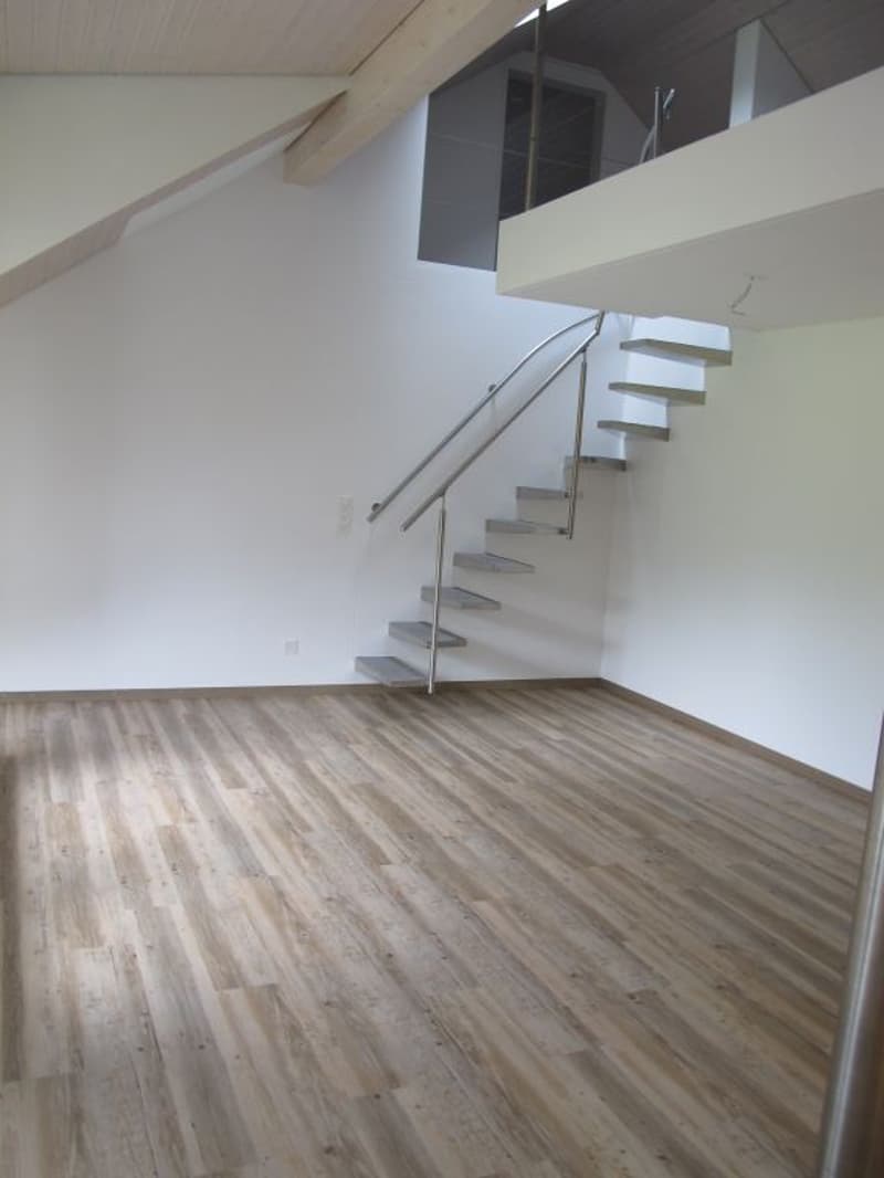 helle sonnige Wohnung mit Balkon (ohne Lift), Datum nach Vereinbarung (4)
