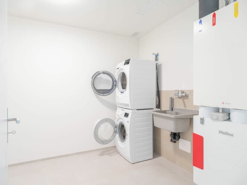 Erstvermietung: 2.5-Zimmer-Attikawohnung mit Bergblick (10)