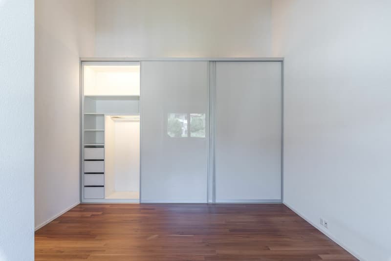 Grosszügige 4.5-Zimmer-Attika-Wohnung mit zwei Tiefgaragenplätzen, zwei Kellern (12)
