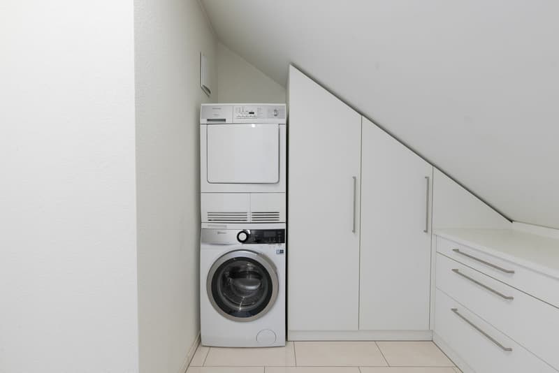 Grosszügige 4.5-Zimmer-Attika-Wohnung mit zwei Tiefgaragenplätzen, zwei Kellern (19)
