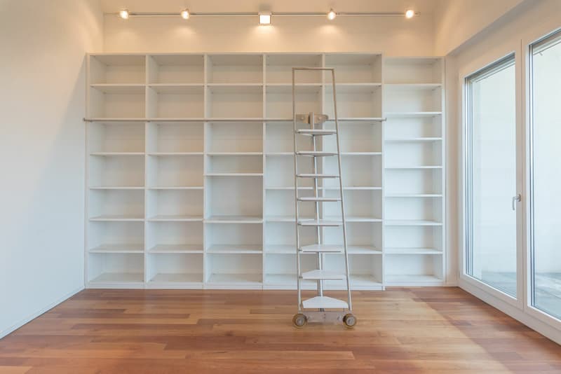 Grosszügige 4.5-Zimmer-Attika-Wohnung mit zwei Tiefgaragenplätzen, zwei Kellern (9)