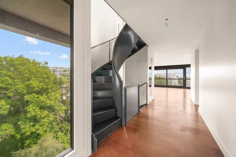 Unique apartment with rooftop (9)