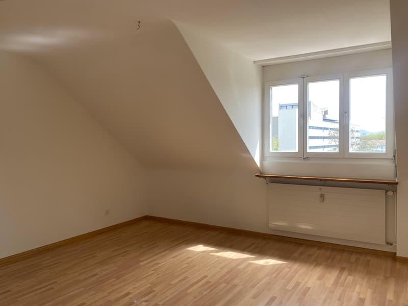 Charming attic apartment near the exhibition center (5)
