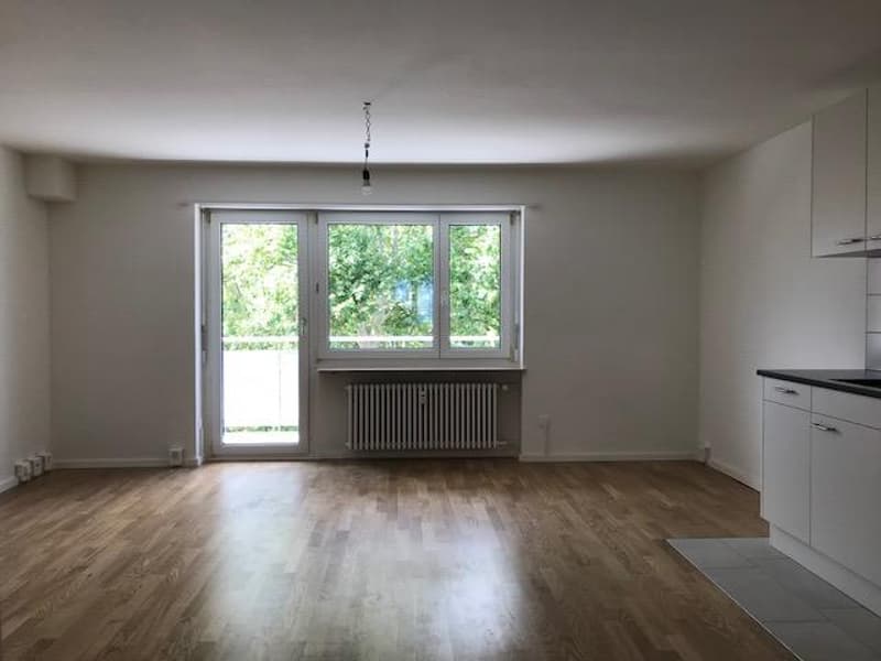 Moderne, attraktive Wohnung mit Balkon (2)