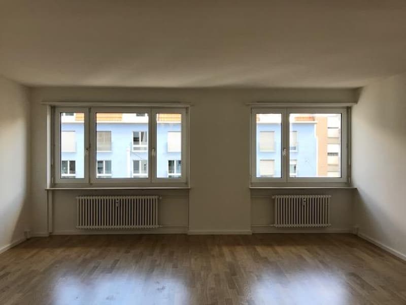 Moderne, attraktive Wohnung mit Balkon (4)