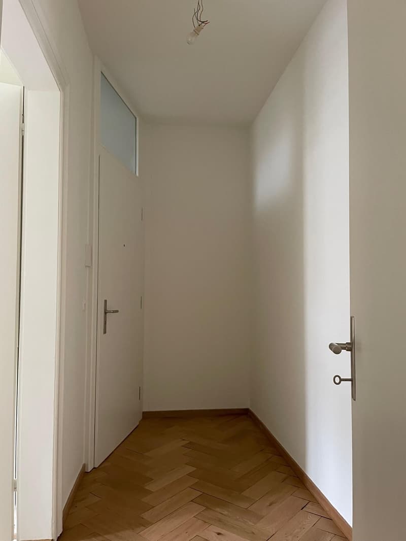 Altbauwohnung im Gundeli nahe Heiliggeistkirche (3)