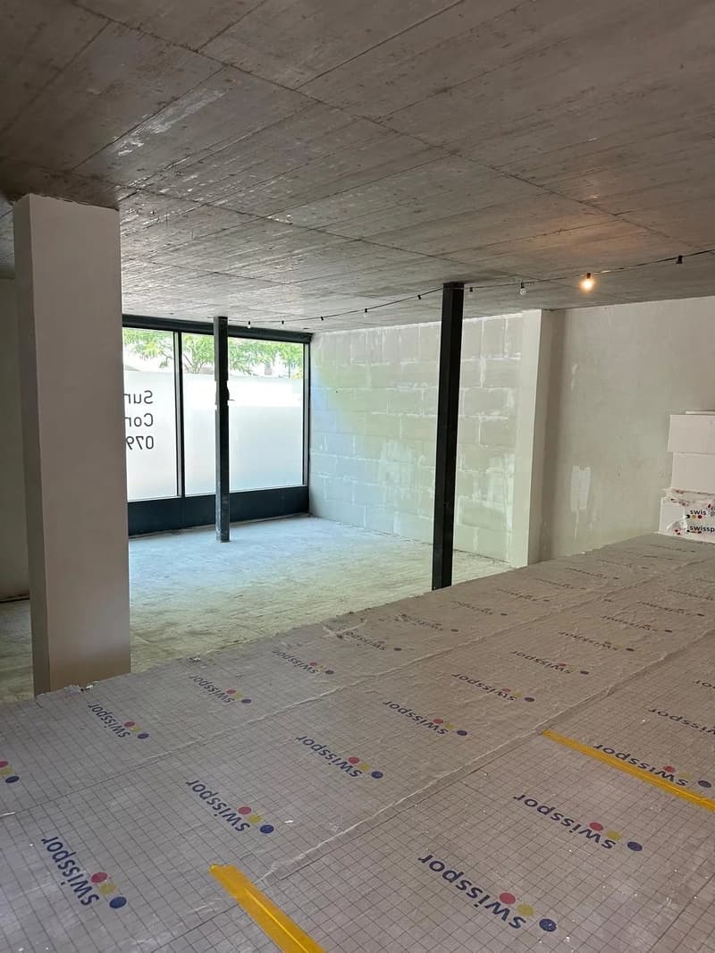 A vendre local commercial en plein coeur de Sion (7)