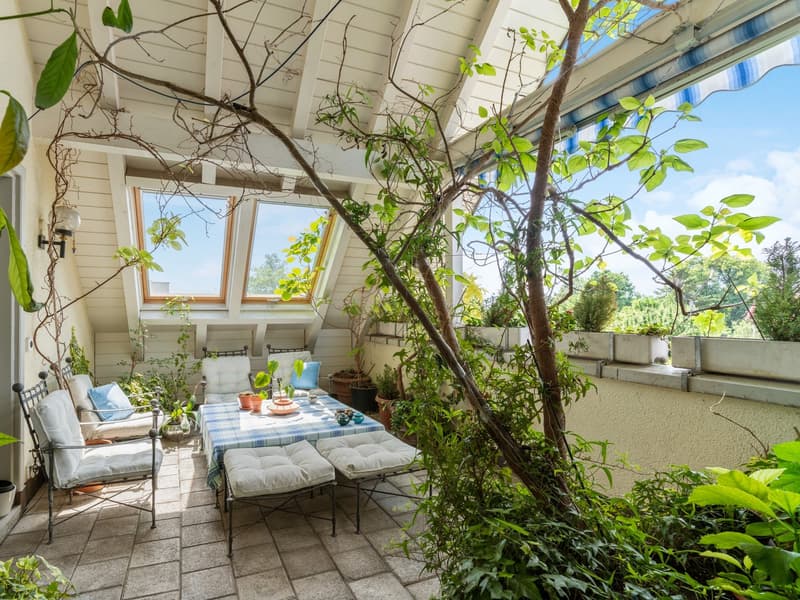 Luxuriöse, exklusive 6.5-Zimmer-Duplex-Wohnung  in Volketswil (12)