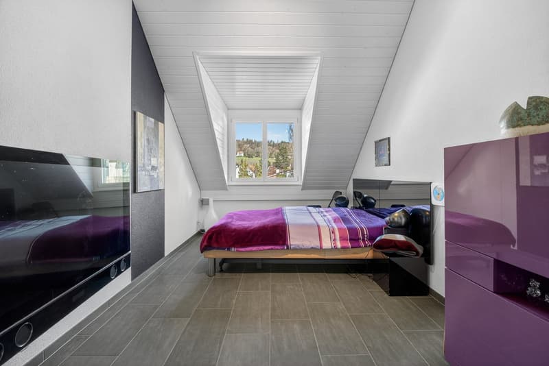 RESERVIERT Moderne 5.5-Zimmer-Maisonette-Wohnung mit unverbaubarer Sicht (5)
