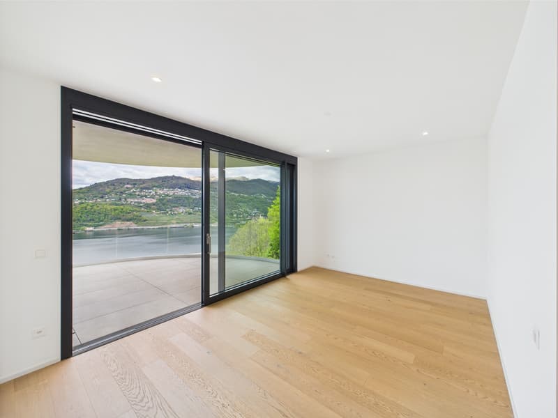 Exclusive T-Lake Residence / Panoramic View (15)