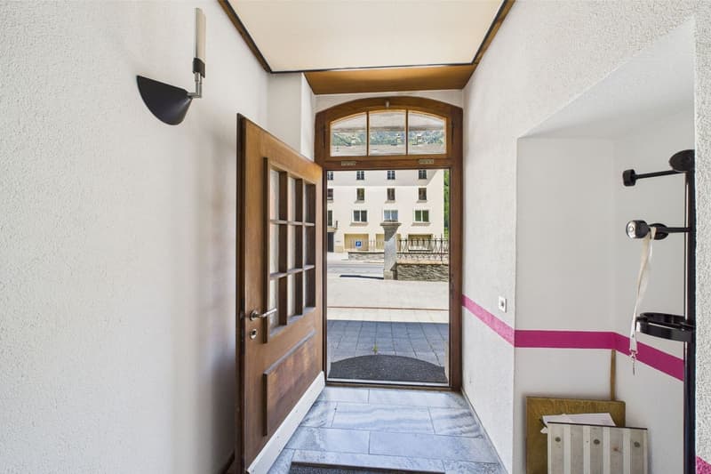Multi-family house / rental property in an elegant, historic villa (2)