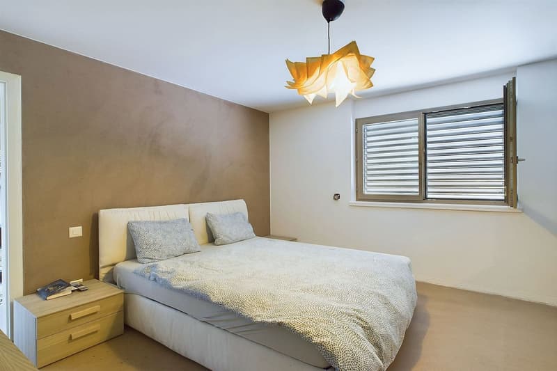 Maison unifamiliale avec bureau séparé, idéale pour les familles (8)
