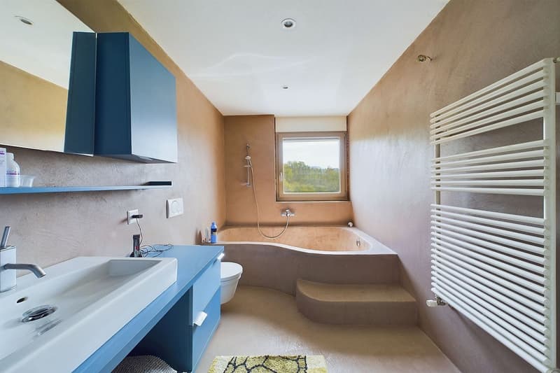 Maison unifamiliale avec bureau séparé, idéale pour les familles (9)