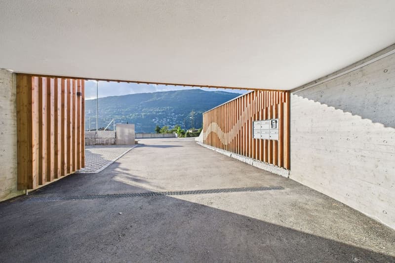 Attractive new apartment in the "Maison du Lac" residence (20)