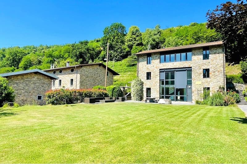 Oasis pleine de charme, de nature et de tranquillité ! Au cœur de Collina D'Oro ! (25)