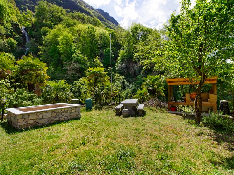 Melano - Beau rustico au milieu de la nature (8)