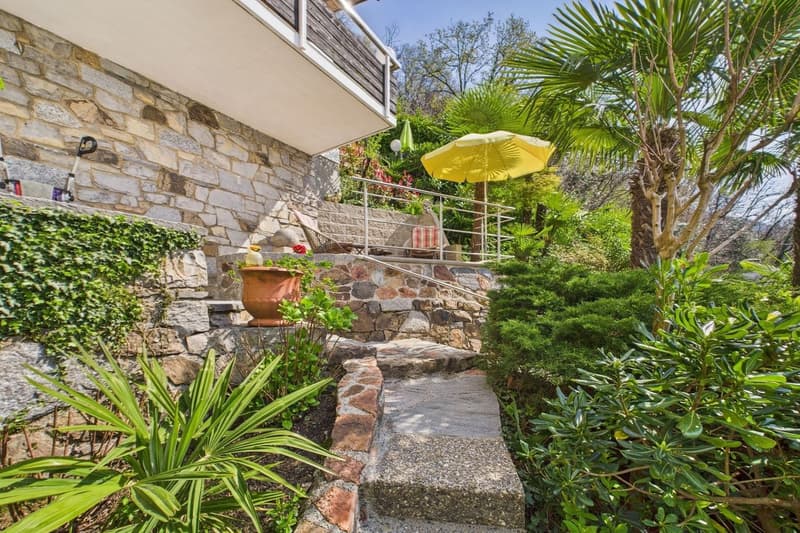 Bissone - A true gem with 180° panoramic view (35)