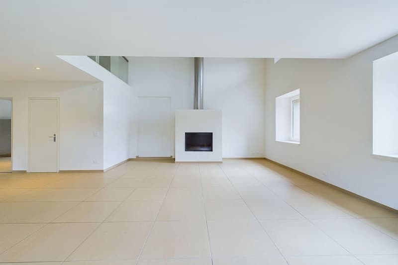 Montagnola - Comfort and Modernity: spacious 3½-room duplex apartment for rent (8)