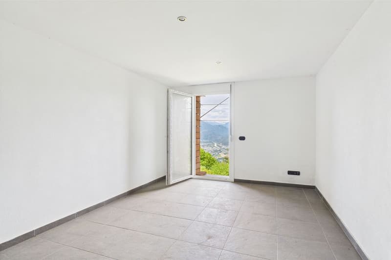 San Nazzaro - Nuova costruzione nel verde - Vista panoramica da sogno! (16)