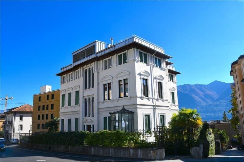 Muralto - Attico di lusso nella nobile Villa Balli (39)