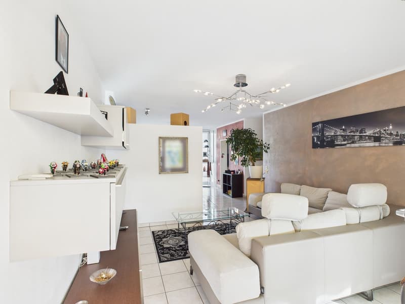 Helle 3 ½ Zimmerwohnung mit Terrasse in ruhiger und gut erschlossener Wohnlage (9)