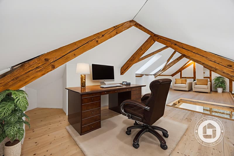 Exklusive 5.5-Zimmer-Dach-Maisonette mit Charme (6)