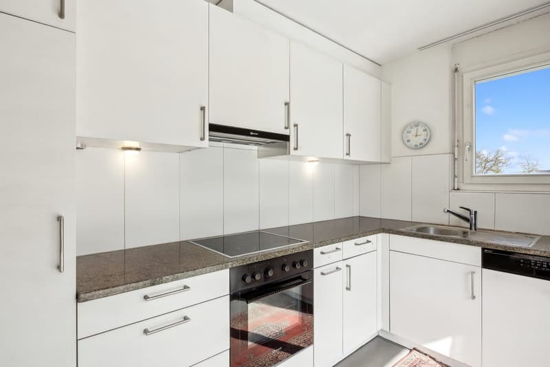 4.5-Zimmer-Attikawohnung mit grosser Dachterrasse! (9)