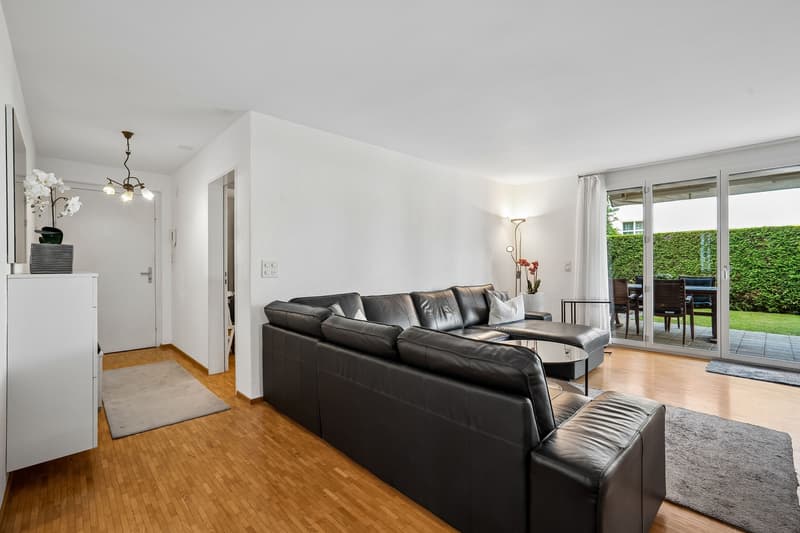 Gartenwohnung mit Einfamilienhausgefühl - 260 m² Privatgarten (4)