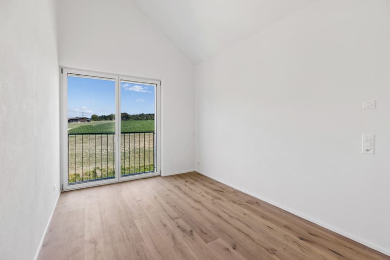 Moderne 3.5-Zimmer-Dachwohnung - lichtdurchflutet & einladend (10)