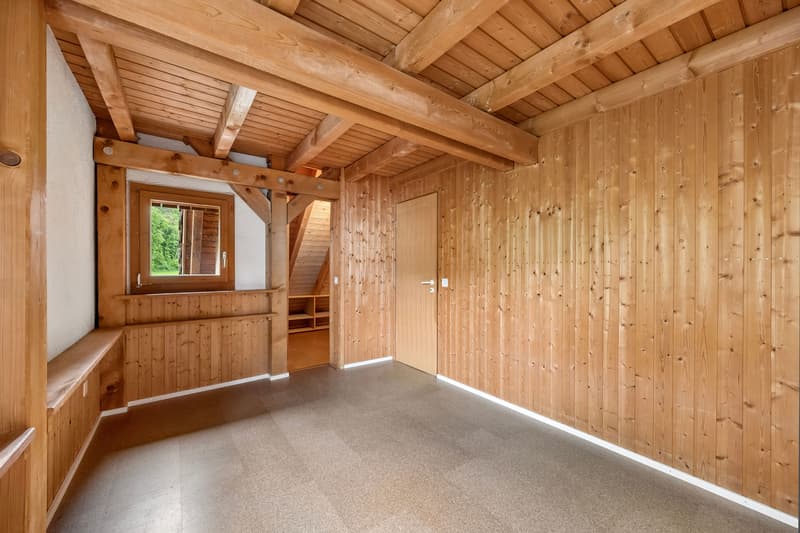 Einfamilienhaus mit grossem Garten, Charakter, Ruhe und herrlicher Fernsicht (5)