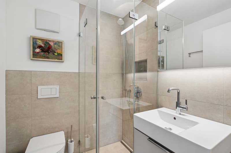 Wohnen wie im Einfamilienhaus - 4.5 Zimmer mit riesigem Privatgarten (7)