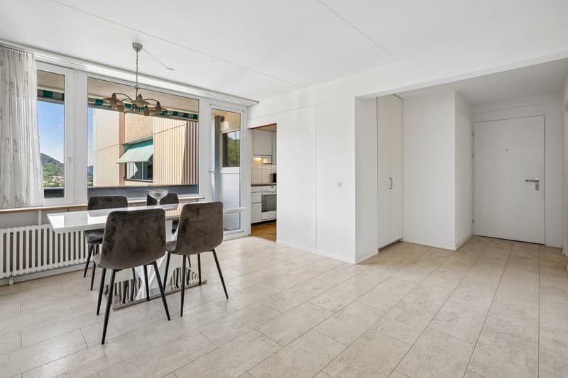 Wohnen über den Dächern von Baden - Exklusive 2.5-Zimmer-Wohnung mit Weitblick (6)