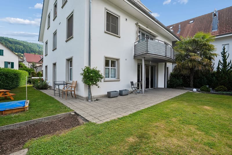 Gartenwohnung mit Einfamilienhausgefühl - 260 m² Privatgarten (12)