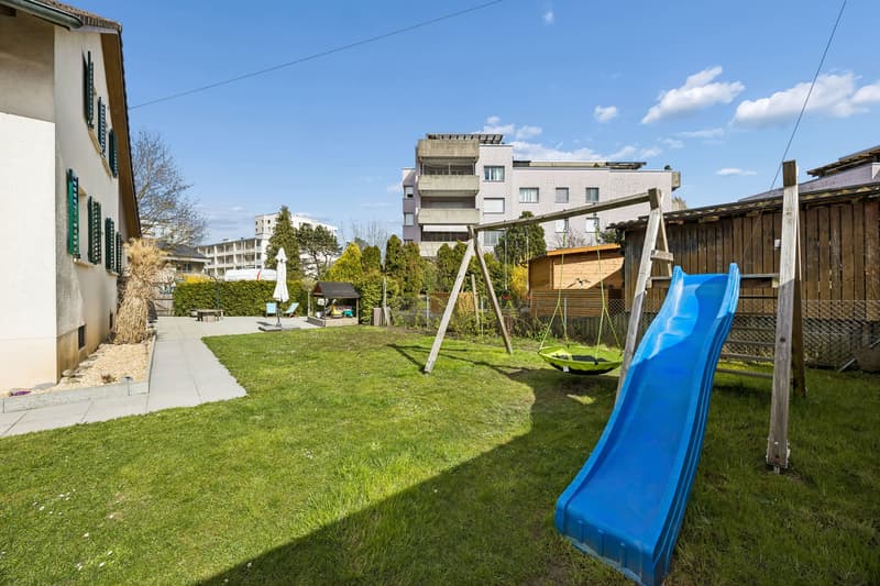 Einfamilienhaus mit Gartenidylle, grossem Aussenbereich und spannendem Ausbaupotenzial (10)