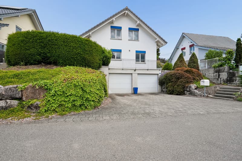 Einziehen und wohlfühlen - gepflegtes 5.5 Zimmer Einfamilienhaus (12)