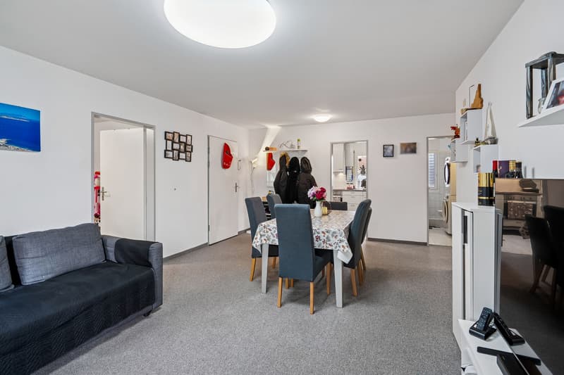Familienfreundliche 5.5-Zimmer-Wohnung mit viel Raum und Komfort (4)