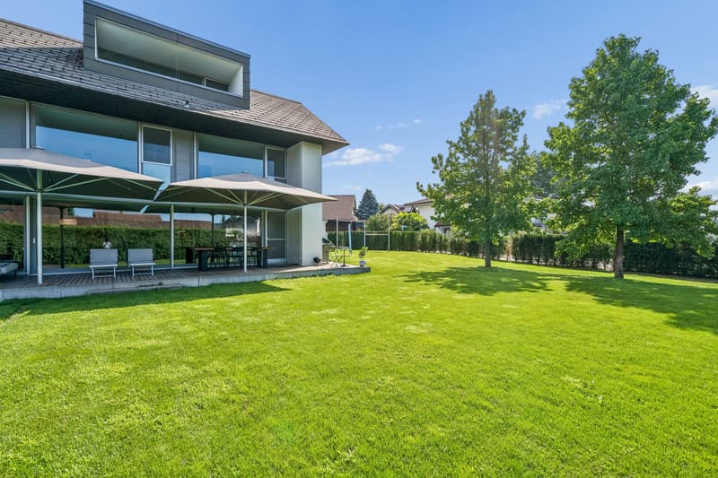 Wohnen wie im Ferienresort - Architektenhaus mit Pool und Garten (4)