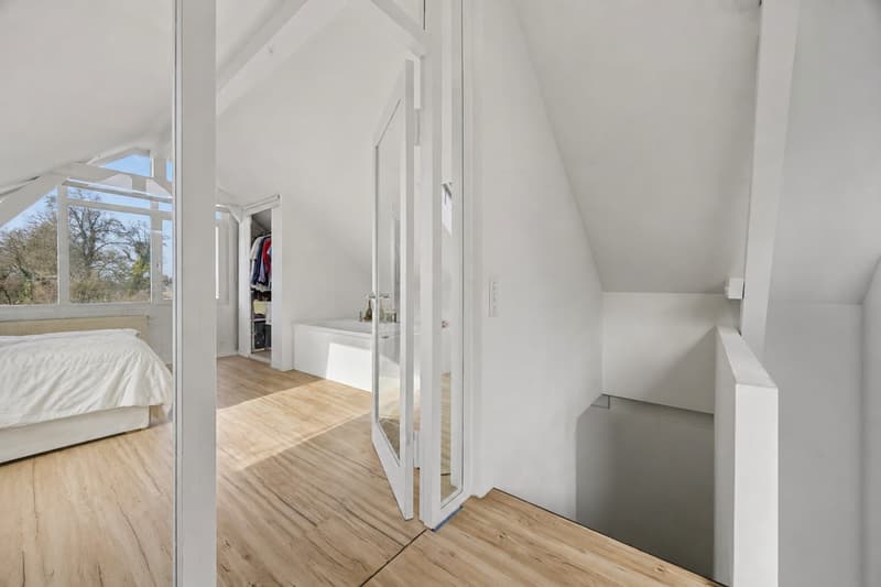 Ihr neues Zuhause: ruhig gelegen, grosszügig und voller Möglichkeiten! (10)
