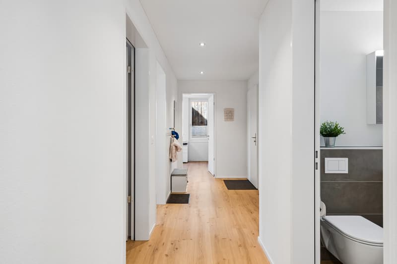 Zentral, ruhig und lichtdurchflutet - Ihr neues Zuhause im Herzen von Hettlingen (12)