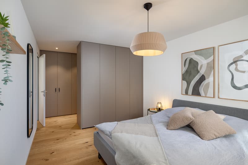 FAMILIÄRES REFUGIUM IM GRÜNEN (3)