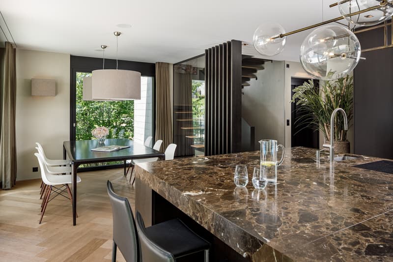 HIDDEN LUXURY EDITION (3)