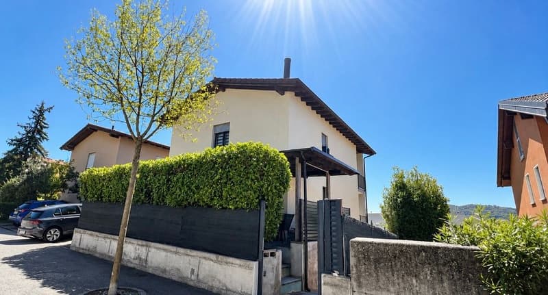 Villetta con giardino privato e piacevole vista aperta (13)