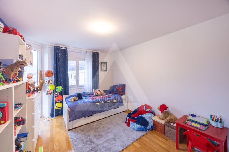 Magnifique Appartement 4.5 Pièces Rénové (97 m²) à Monthey (9)