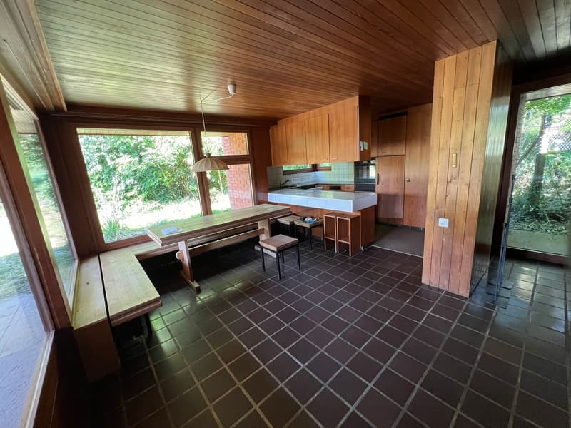 Maison d'architecte imposante avec grand environnement (8)
