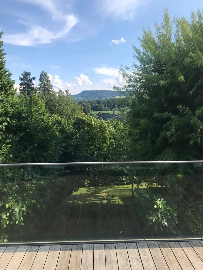 Maison de famille charmante avec vue panoramique et jardin dans un excellent emplacement (9)