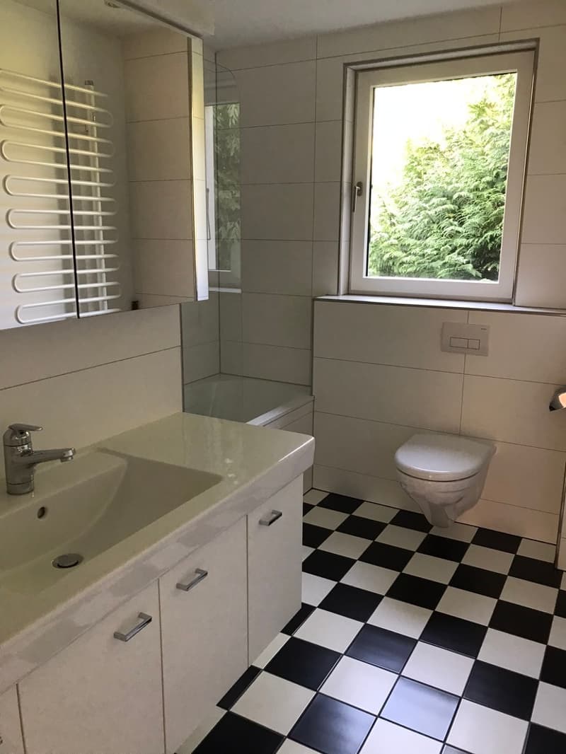 Maison de famille charmante avec vue panoramique et jardin dans un excellent emplacement (11)